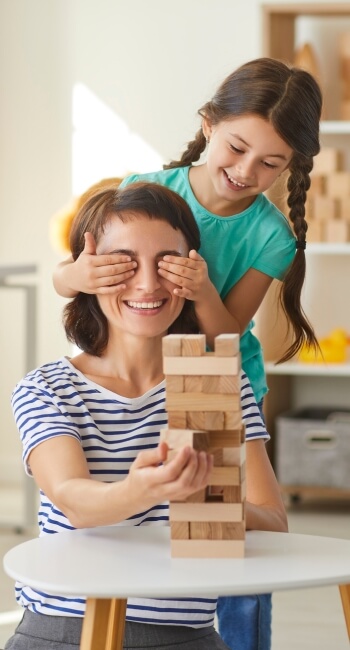 Babbysitter et un enfant